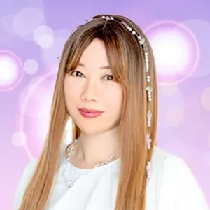 エミリア先生　アップ